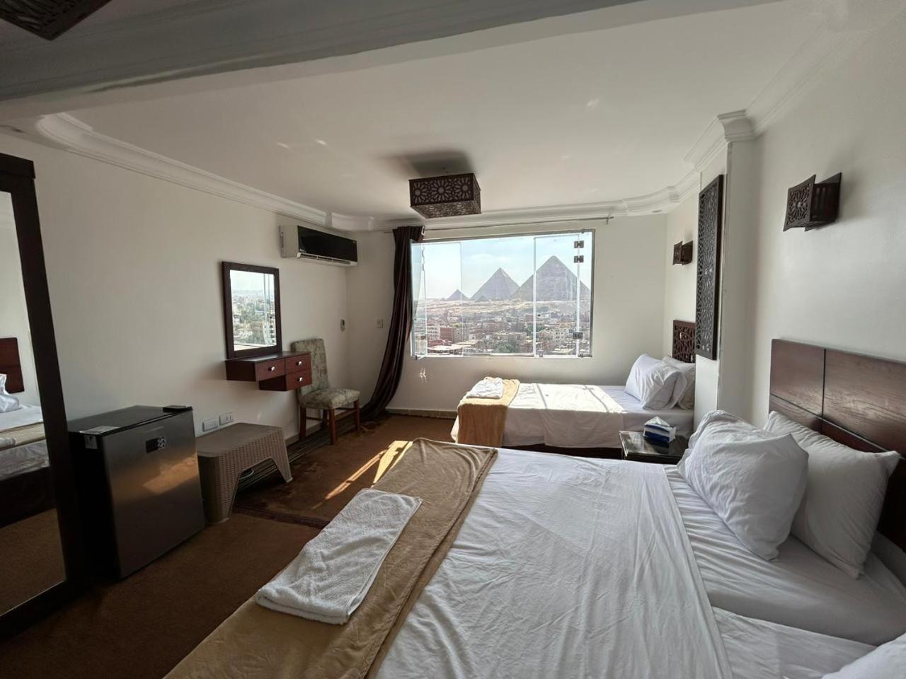 Oscar Pyramids View Hotel Nazlet el-Sîsi Eksteriør billede