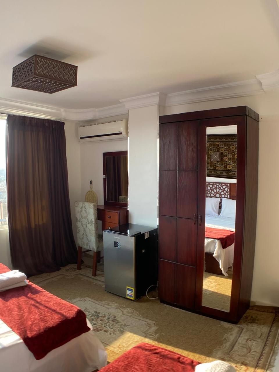 Oscar Pyramids View Hotel Nazlet el-Sîsi Eksteriør billede